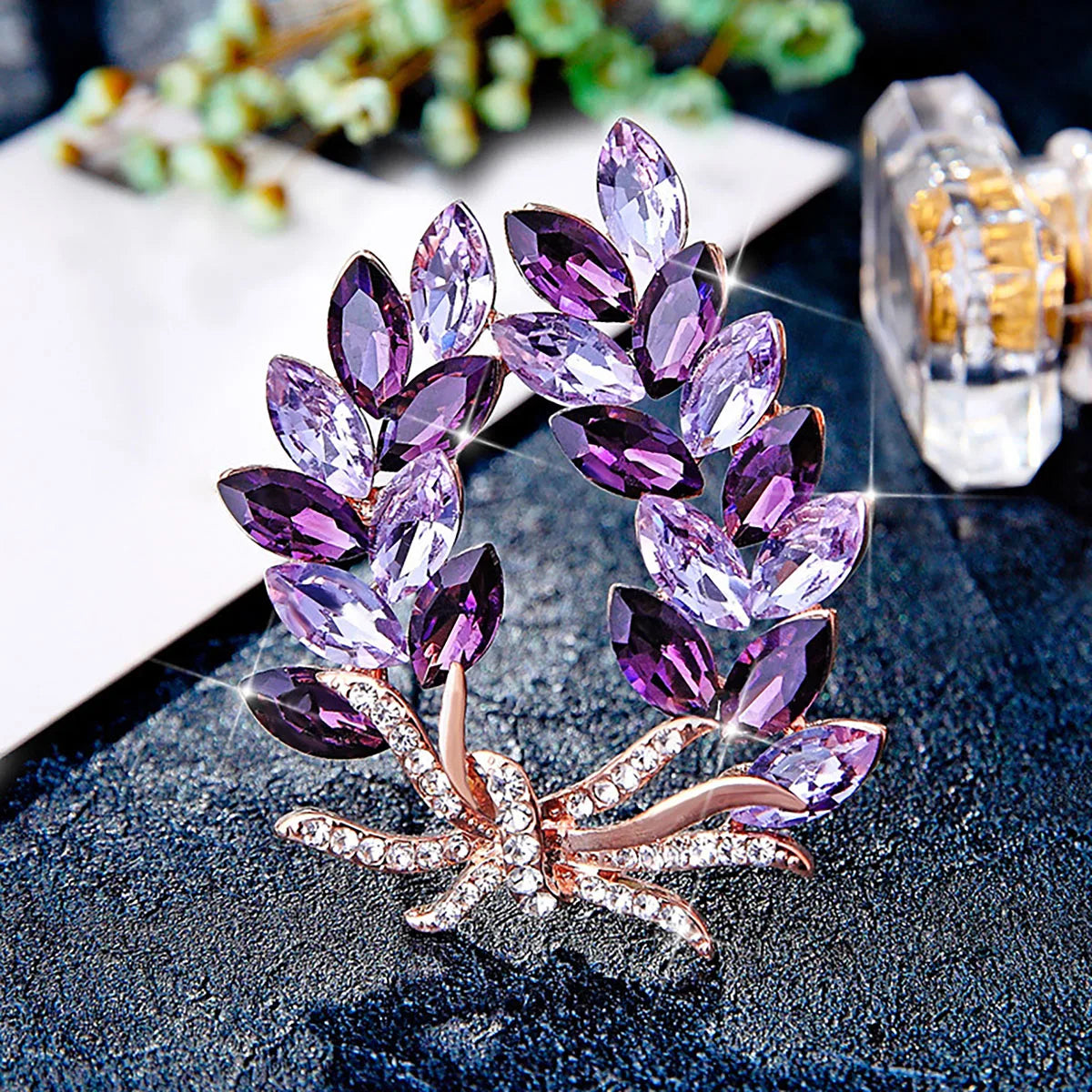 1PC Women's Fashion Trendy Charm Brooch Jewelry Chest Flower Accessories Suitable for Date, Party, Festival Gifts-2813